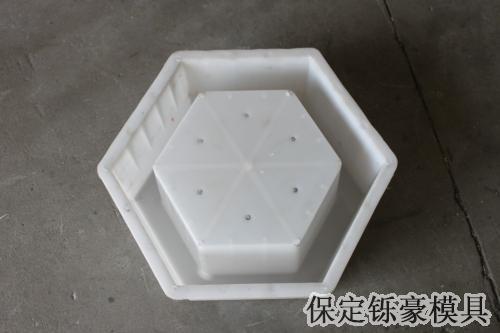 空心六角護(hù)坡模具